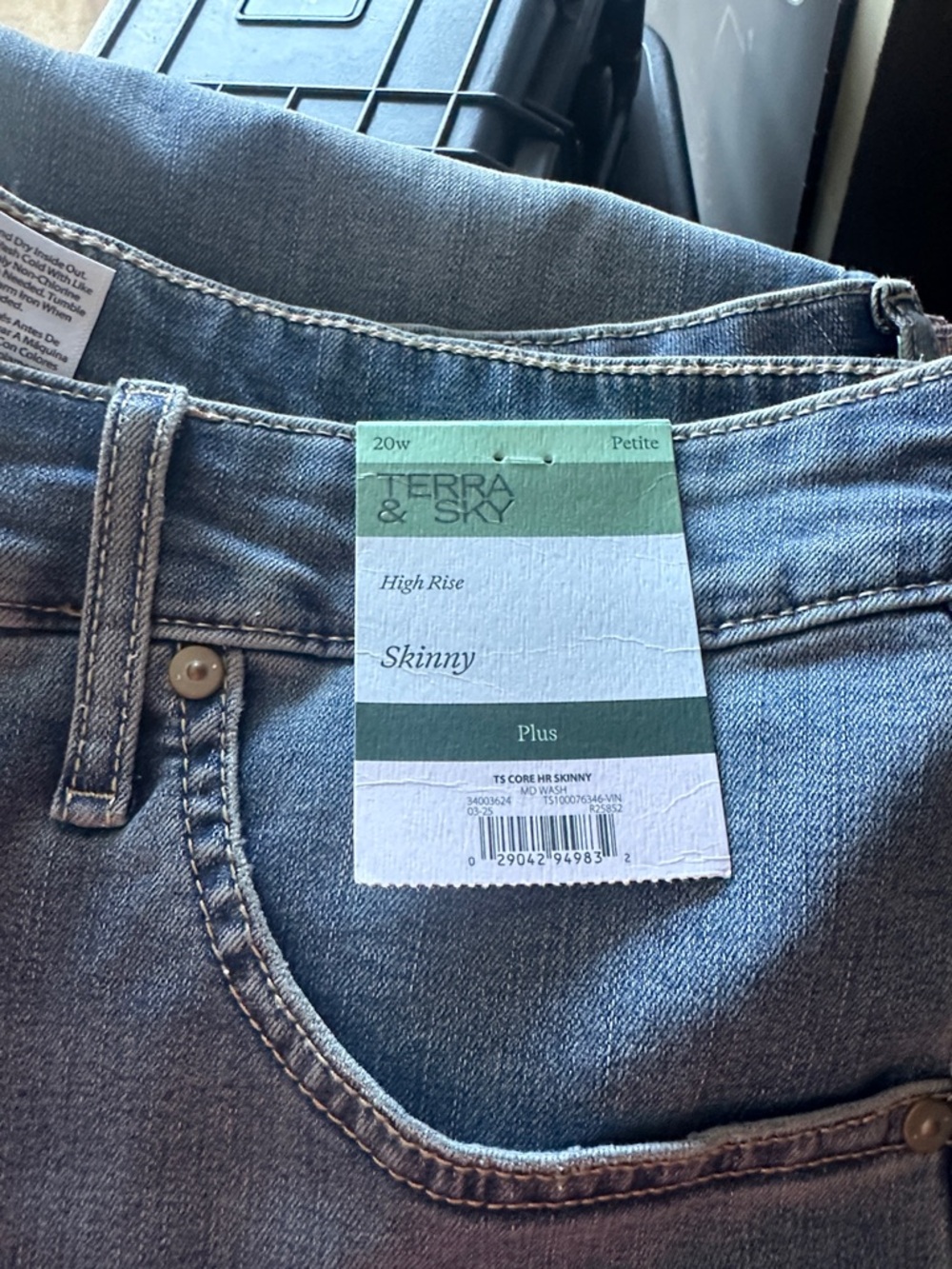 Terra & Sky Skinny Jeans in Light Blue Wash
